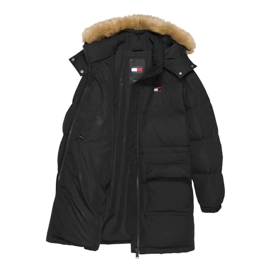 Damenjacke der Marke Tommy Jeans in der Farbe schwarz. Die Jacke ist aus recyceltem Polyester hergestellt und hat eine normale Passform. Auf der Brust befindet sich das kultige Tommy-Logo. Marke: Tommy JeansModellname: Midi Alaska Faux Fur JacketKategori - Image 3
