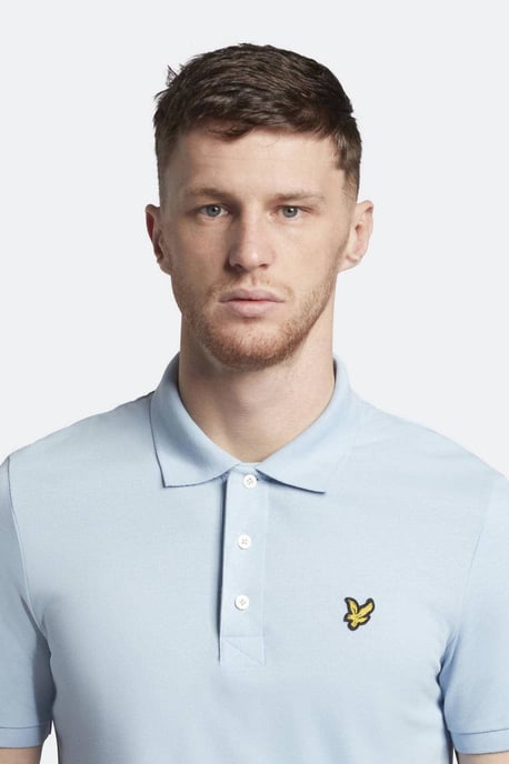 Als ultimative Stilikone von Lyle & Scott steht unser einfarbiges Poloshirt seit Jahrzehnten an der Spitze der Mode. Erhältlich in einer Vielzahl von Farben und hergestellt aus einer leichten, weichen Baumwollmischung, sind unsere Polos ein Muss für jeden - Image 5