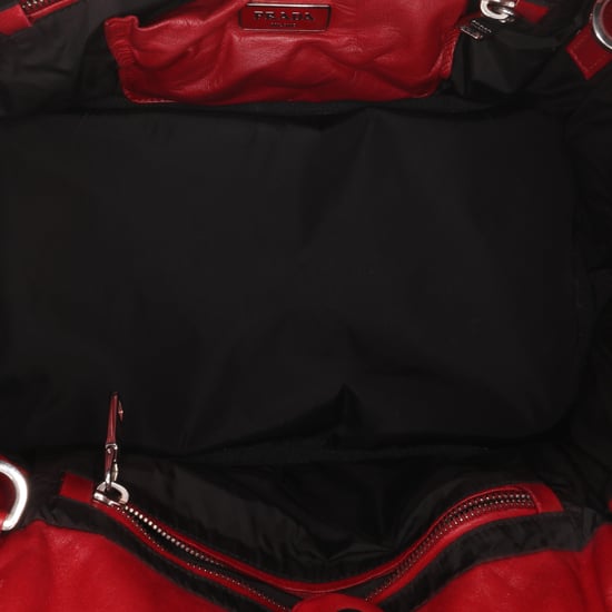 Polstertotes aus Leder mit strukturiertem Design - Image 4