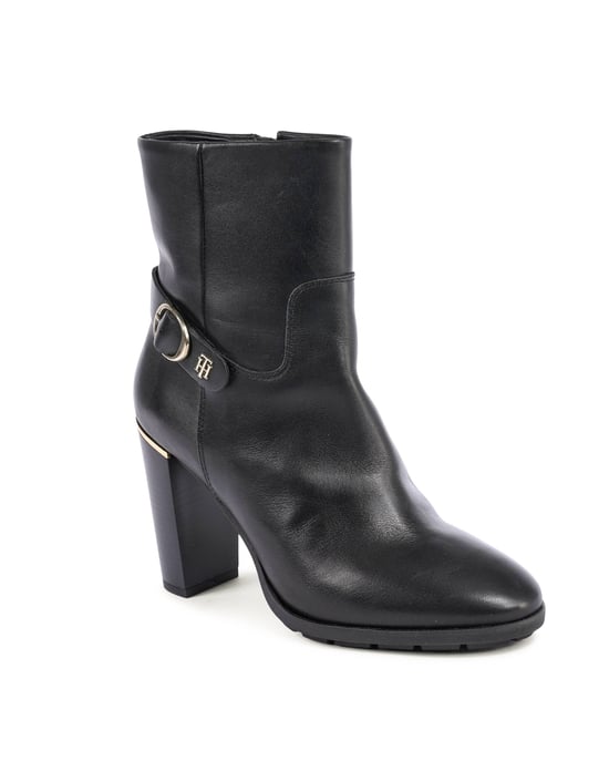 Stiefeletten mit Schnallenakzent - Image 2