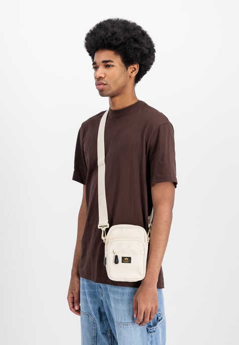 Label Messenger Small Bag - Image 3