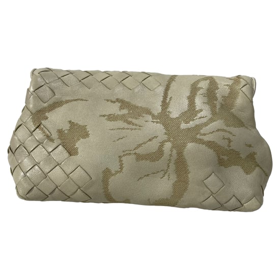 Bottega Veneta Butterfly Intrecciato Flap Clutch Bag aus beigem Leder - Image 2
