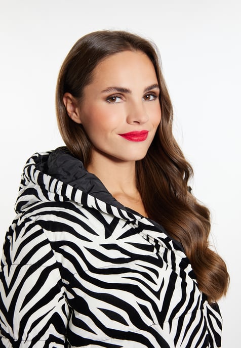Faina Langer Steppmantel Damen Weiss Zebra - Image 5