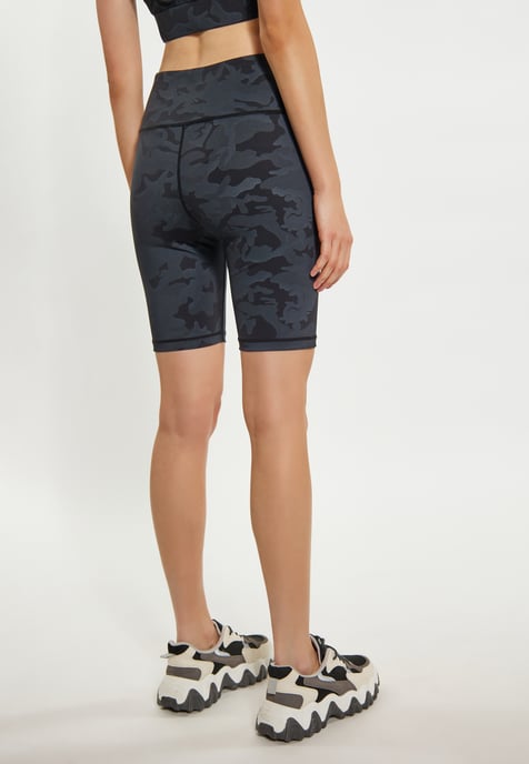 TUFFSKULL Shorts Damen schwarz - Image 4