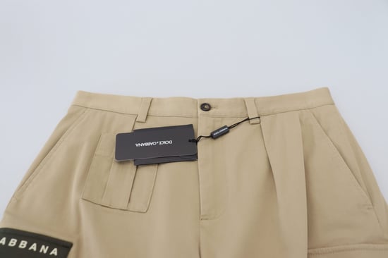 Beige Cargo-Shorts Modell - Image 6