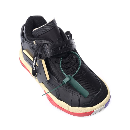 Off-White Low-Top-Sneaker von Puzzle Couture in Schwarz - Image 5