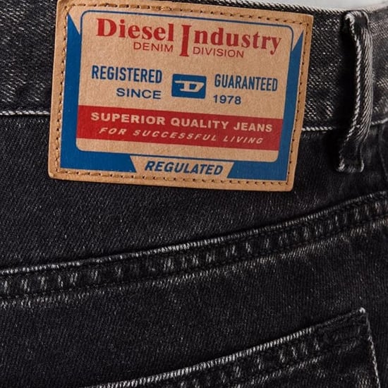 Diesel - "2023 D-Finitive" Jeans für Herren (Grau) - Image 4