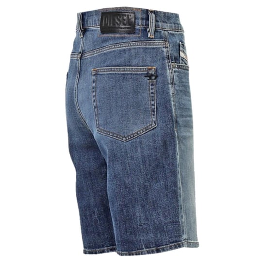 Diesel - "D-Strukt" Jeansshorts für Herren (Mittelblau) - Image 2