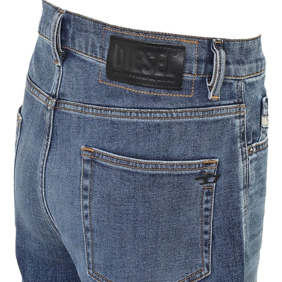 Diesel - "D-Strukt" Jeansshorts für Herren (Mittelblau) - Image 3