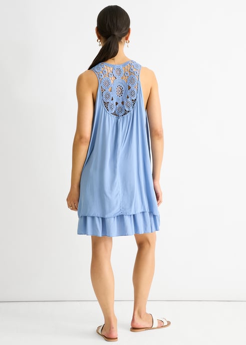 Doppellagiges Baumwoll-Minikleid aus Denim mit Häkelmuster - Image 4