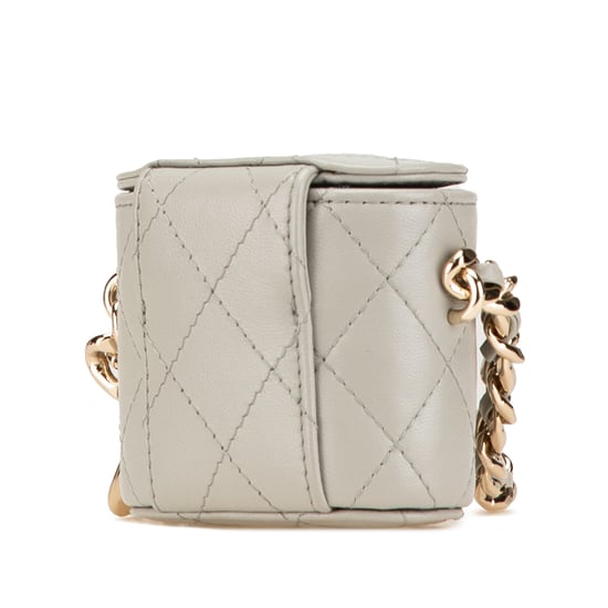 Chanel Mini Gestepptes Crossbody - Image 2