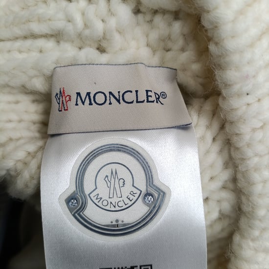 Moncler Mütze mit Bommel aus weißer Wolle - Image 3