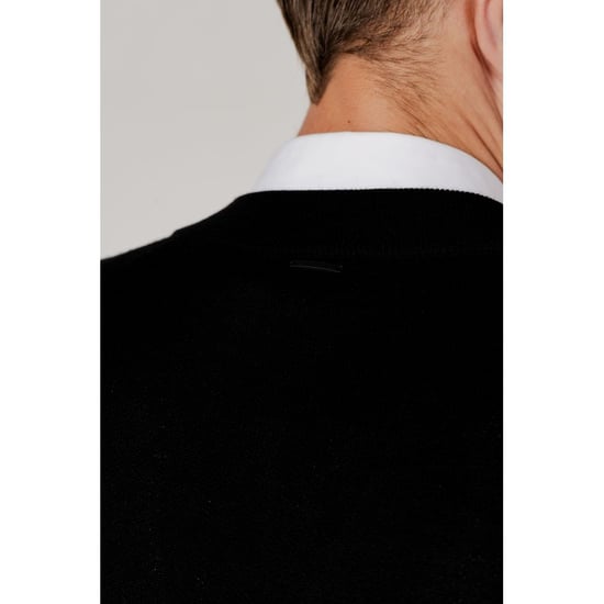 Schwarz-Weiße Strickjacke - Image 5