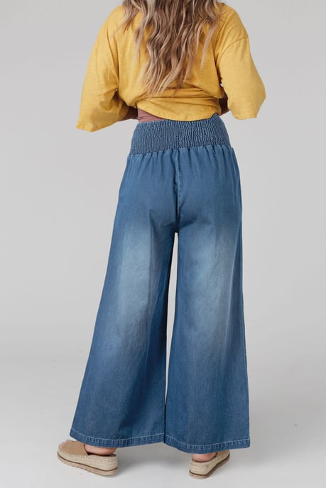 Ashleigh Blue Smocked Waist Weite Beine Jeans - Image 3