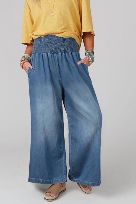 Ashleigh Blue Smocked Waist Weite Beine Jeans - Image 4