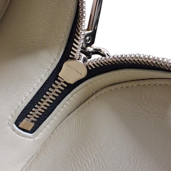 Jil Sander Kleine Trommel Tasche aus schwarzem Leder - Image 6
