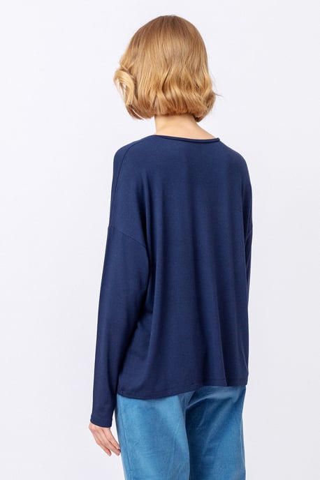 T-Shirt, V-Ausschnitt - Image 2