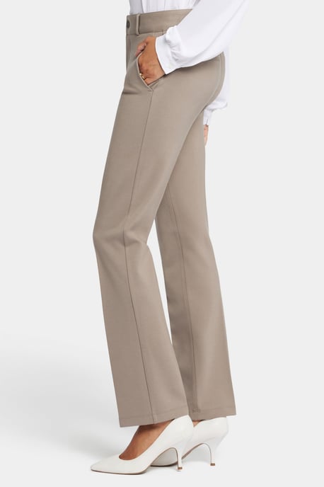 Klassische Sculpt-Her™ Hose | Saddlewood - Image 2