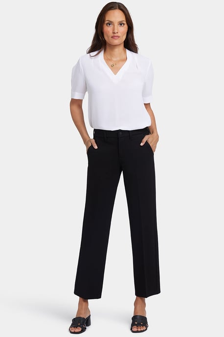 Gerade Sculpt-Her™ Hose | Schwarz - Image 1