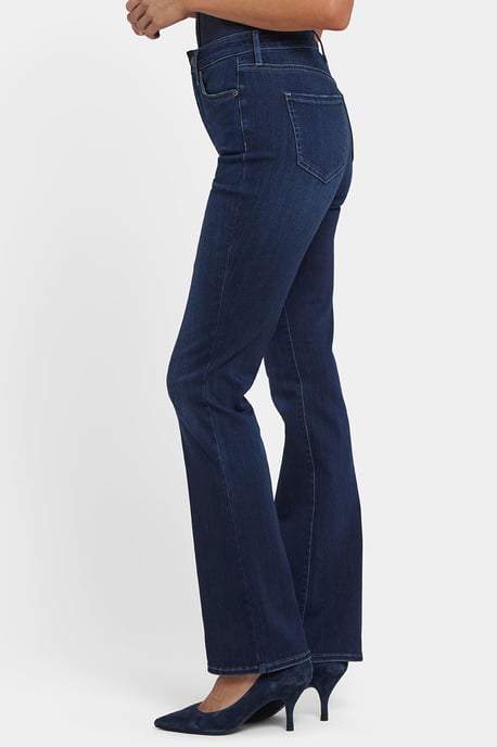 Billie Mini Bootcut Jeans aus Sure Stretch® Denim | Ink Skyline - Image 2