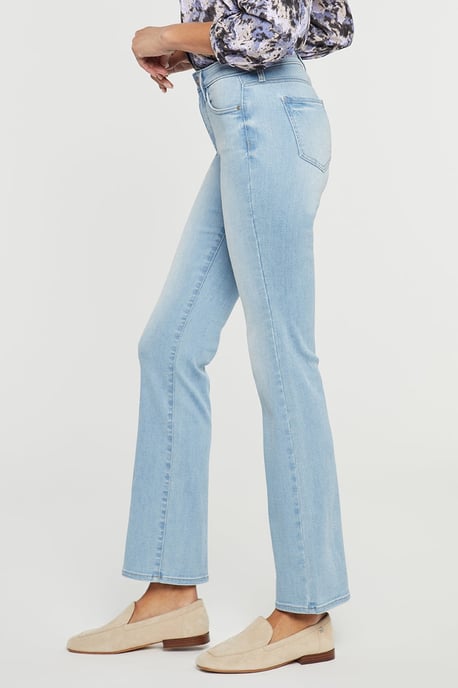 Barbara Bootcut Jeans Hellblau Premium-Denim | Northstar - Image 2