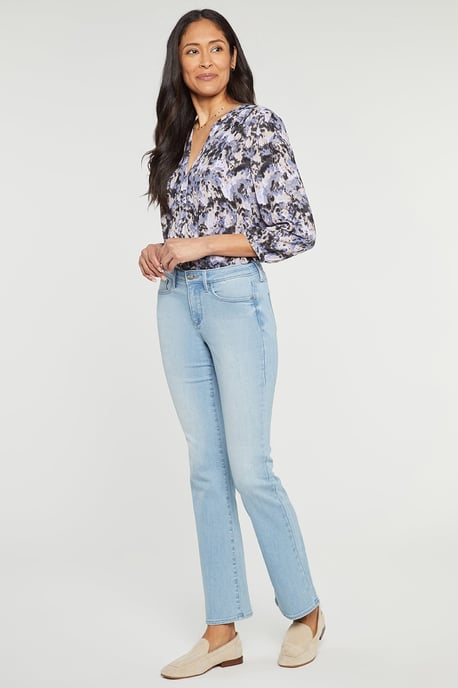 Barbara Bootcut Jeans Hellblau Premium-Denim | Northstar - Image 5