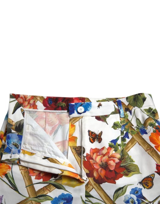 Hochgeschnittene Schnür-Denim-Shorts - Image 5
