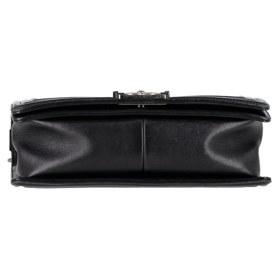 Chanel gesteppte Boy Flap Bag, mittelgroß, mit Doppelnaht, aus schwarzem Leder - Image 5