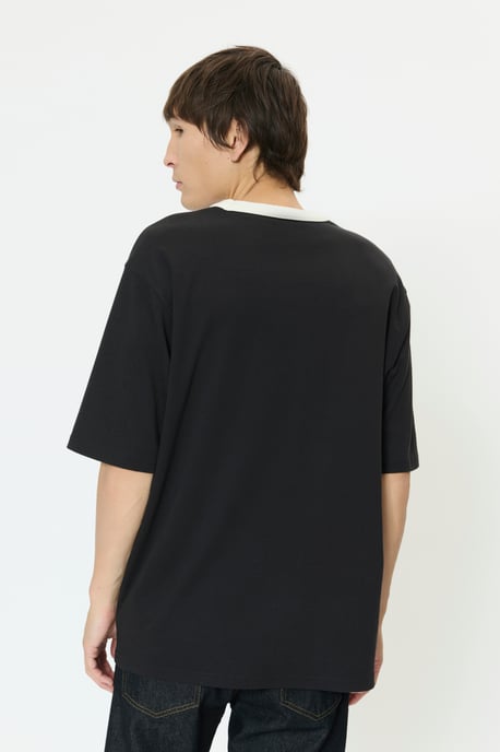 T-shirt MAhudson T-shirt Gerade Passform - Image 3