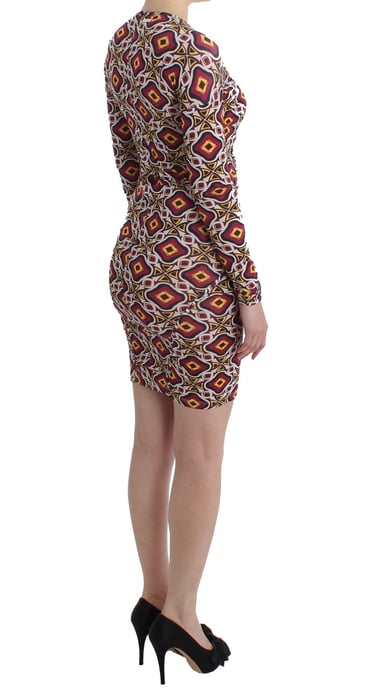 Geometrisches Druck-Minikleid mit langen Ärmeln und V-Ausschnitt - Image 4