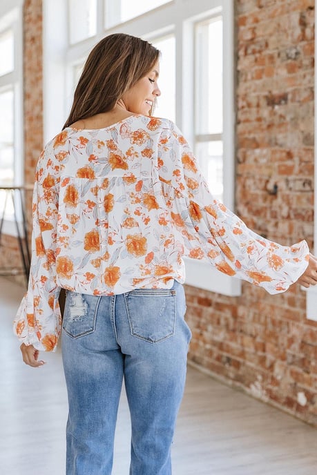 Weiße Quastenbindeschnürung V-Ausschnitt Bluse mit Puffärmeln und Blumenmuster - Image 4