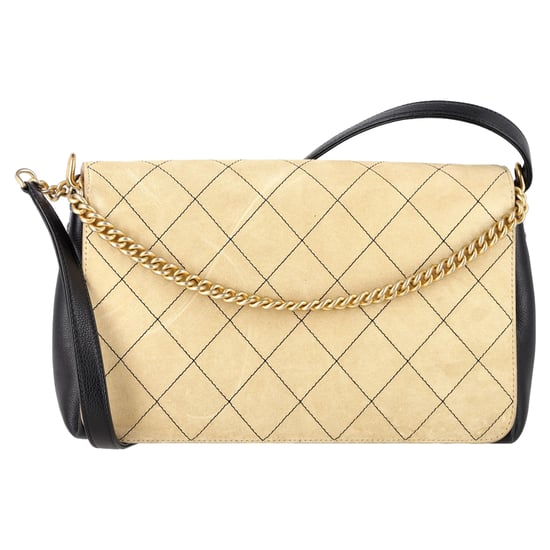 Chanel Classic Flap Bag aus beigem Wildleder - Image 3