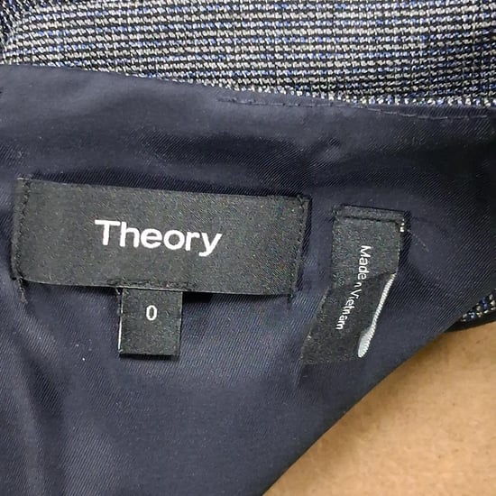 Theory Pre-owned Tweed ärmelloses Mini-Schwingkleid aus Wolltweed - Grau - Image 3