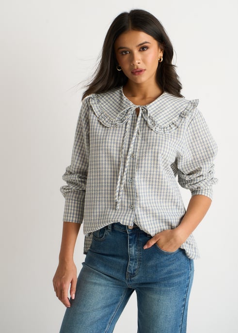 Blaues Gingham-Karohemd mit Peter Pan-Kragen - Image 1