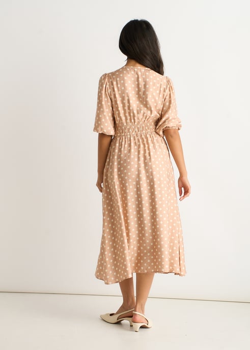 Haferflockenfarbener Fleckendruck Geraffte Taille Midikleid - Image 4
