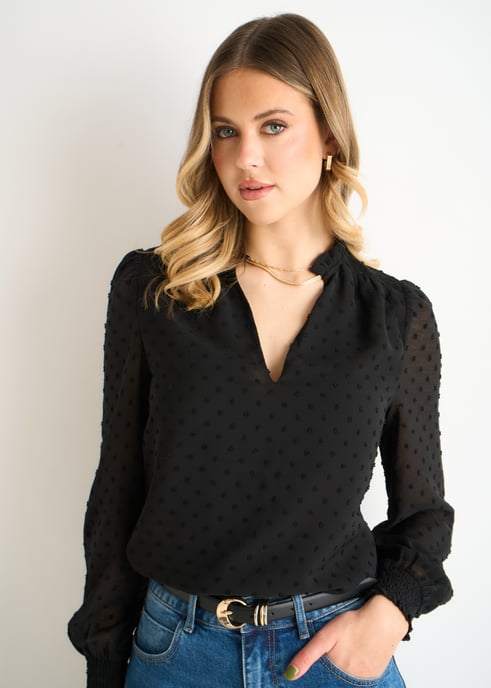 Schwarze Dobby Chiffon Bluse mit Rüschenausschnitt - Image 2