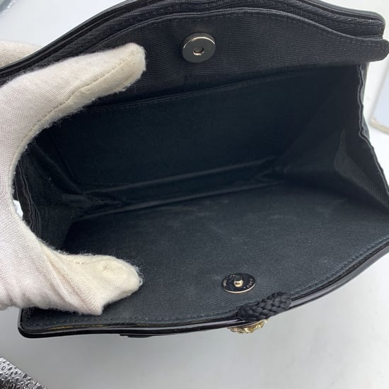 Yves Saint Laurent Vintage-Schultertasche aus Stoff - Image 4