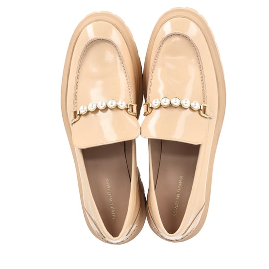 Stuart Weitzman Perla Verzierter Plateau-Loafer aus beigem Lackleder - Image 3