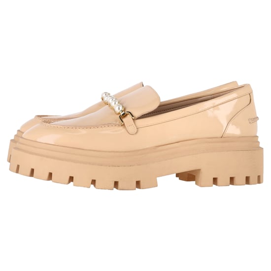 Stuart Weitzman Perla Verzierter Plateau-Loafer aus beigem Lackleder - Image 4