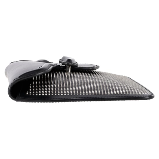 Alexander McQueen Nieten Heroine Flach-Tasche aus schwarzem Leder - Image 3