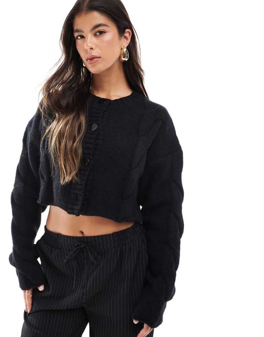 SNDYS premium kort kabelstickad kavaj i svart - Image 1