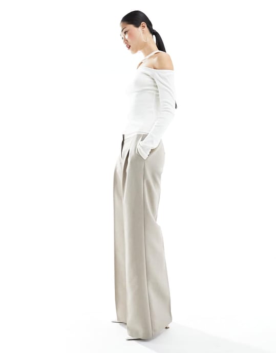 Redigerad långärmad topp med utskärningar i krämfärg - Image 4