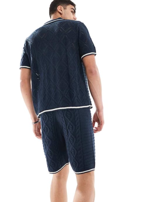 ASOS DESIGN co-ord stickad sammansatt kabel- och punktstickad kortbyxa med kantdetalj i marinblått - Image 2