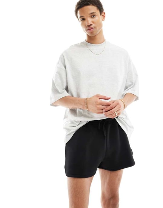 ASOS DESIGN löparshorts i scuba-liknande tyg i svart - Image 1