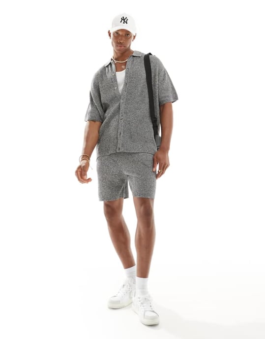 ASOS DESIGN koordinerade stickade shorts i svart vriden ribb - Image 1