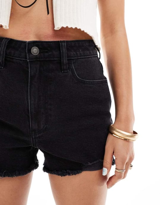 Hollister ultra hög midja mom denimshorts i svart - Image 3