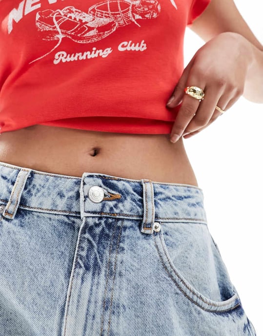 ASOS DESIGN A-linjead denimshorts i ljus tvätt - Image 2