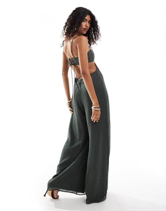 ASOS DESIGN satinkorsett med detaljer, urtagna i vida chiffonjumpsuit i grön - Image 4