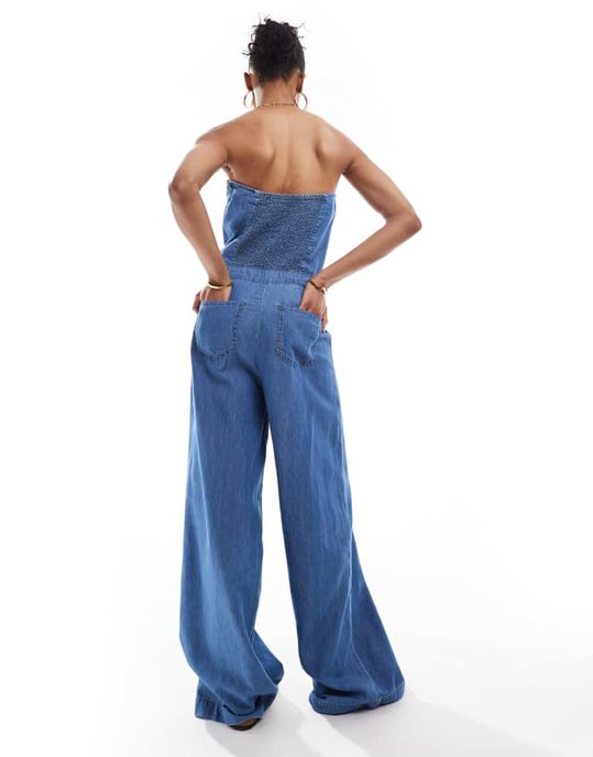 ONLY Tall bandeau vid ben denim jumpsuit i medtvätt - Image 4