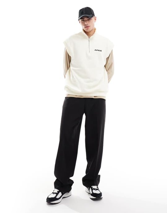ASOS DESIGN ärmlös sweatshirt med hög krage och broderad detalj i ecru - Image 4